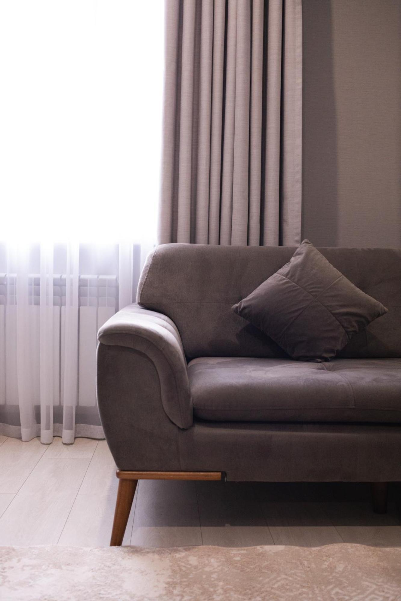 Resident Hotel Kazybek Bi Алма Ата Екстериор снимка